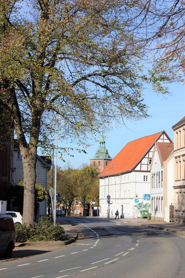 Zum Suelztor Apartment Luneburg Exterior photo